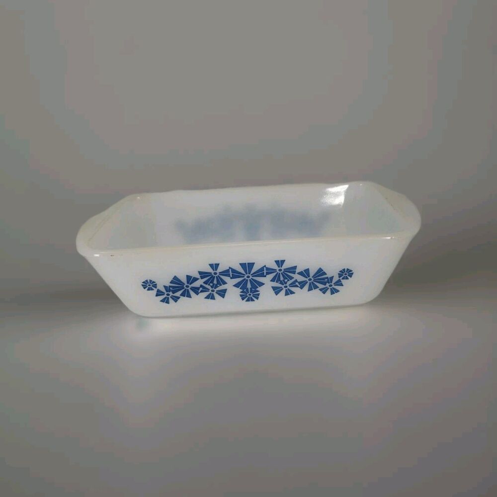 Vintage 1950s Glasbake J522 Loaf Pan Milk Glass Star Snowflake Blue Design MCM